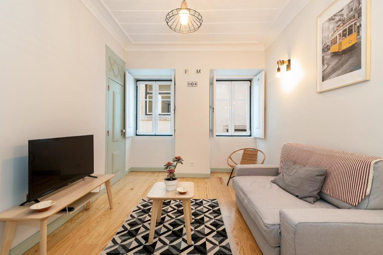 דירות ליסבון Guestready - Cosy Madalena Flat מראה חיצוני תמונה