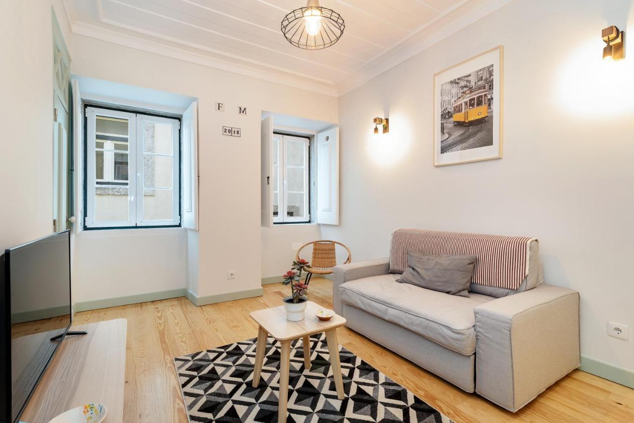 דירות ליסבון Guestready - Cosy Madalena Flat מראה חיצוני תמונה